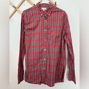 Men’s button-down